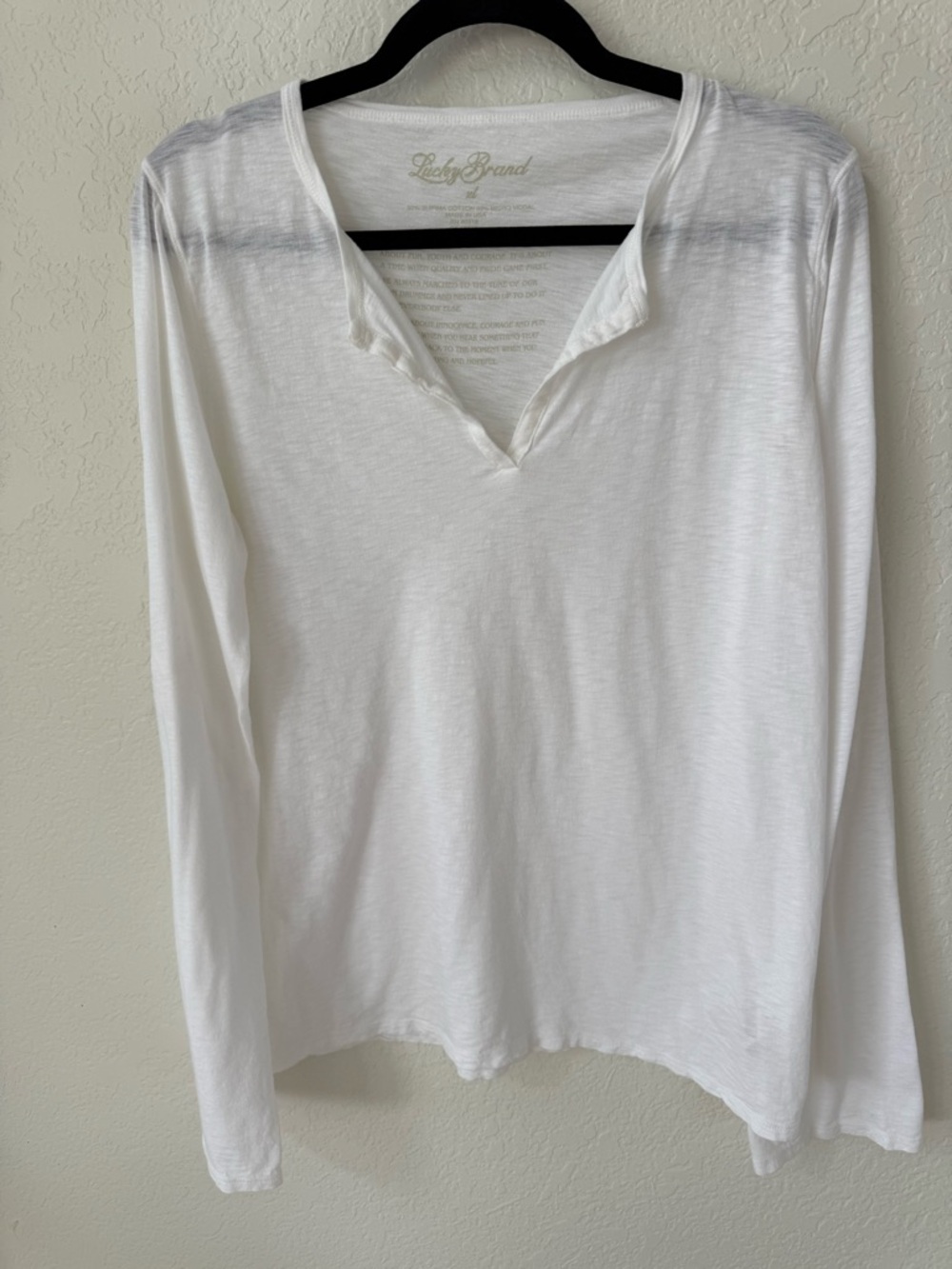 Lucky Brand White Long Sleeve V-Notch Top